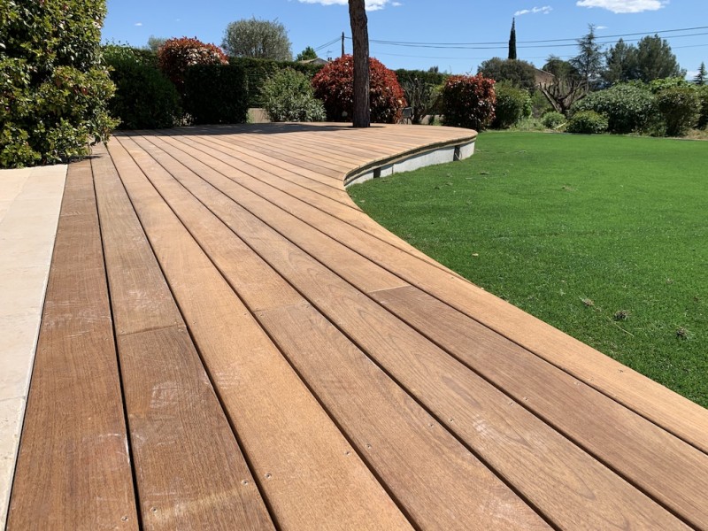 Devis de terrasse en bois sur Marseille